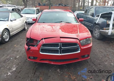 2013 Dodge Charger R/T Plus z USA, uszkodzony, nr VIN 2C3CDXCT2DH526393